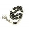 Stainless steel chain is used for this komboloi to ensure durability for daily use.